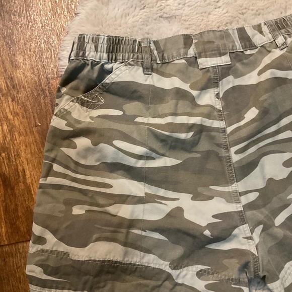 Cabelas‎ Camo Shorts Size 38 Men's Cargo Cotton 5" Inseam Pull On - Picture 8 of 9